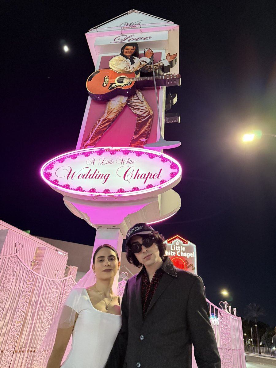 René. (@renesharrocks) on Twitter photo 