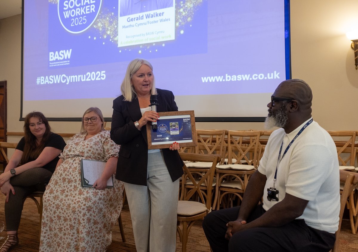 BASW Cymru 🏴 (@basw_cymru) on Twitter photo Great to see our Cymru Director <a href="/BASWCymruSam/">Professor Samantha Baron</a> Baron at the Inspiring Social Work event his week with <a href="/NPTCouncil/">Neath Port Talbot Council</a>, helping recruit future social workers! Also great to personally hand over a <a href="/BASW_UK/">BASW</a> Amazing Social Worker award to the winner from the authority.
#SocialWorkWales Great to see our Cymru Director <a href="/BASWCymruSam/">Professor Samantha Baron</a> Baron at the Inspiring Social Work event his week with <a href="/NPTCouncil/">Neath Port Talbot Council</a>, helping recruit future social workers! Also great to personally hand over a <a href="/BASW_UK/">BASW</a> Amazing Social Worker award to the winner from the authority.
#SocialWorkWales