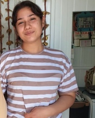 Fotoğrafta görülen sabiha gül tunç 3 gündür kayıp görenlerin emniyet güçlerine ve 05346989229 numaradan ulaşmaları önemle rica olunur #hatay