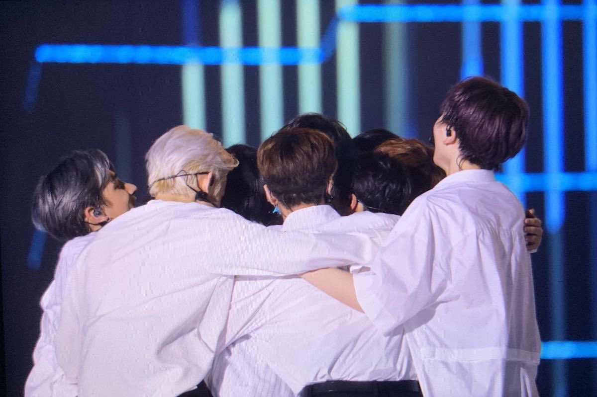 swyhgz's tweet image. "My time with X1, both the members and the staff we worked with, are still incredibly precious to me."

- Lee Eunsang, 2025