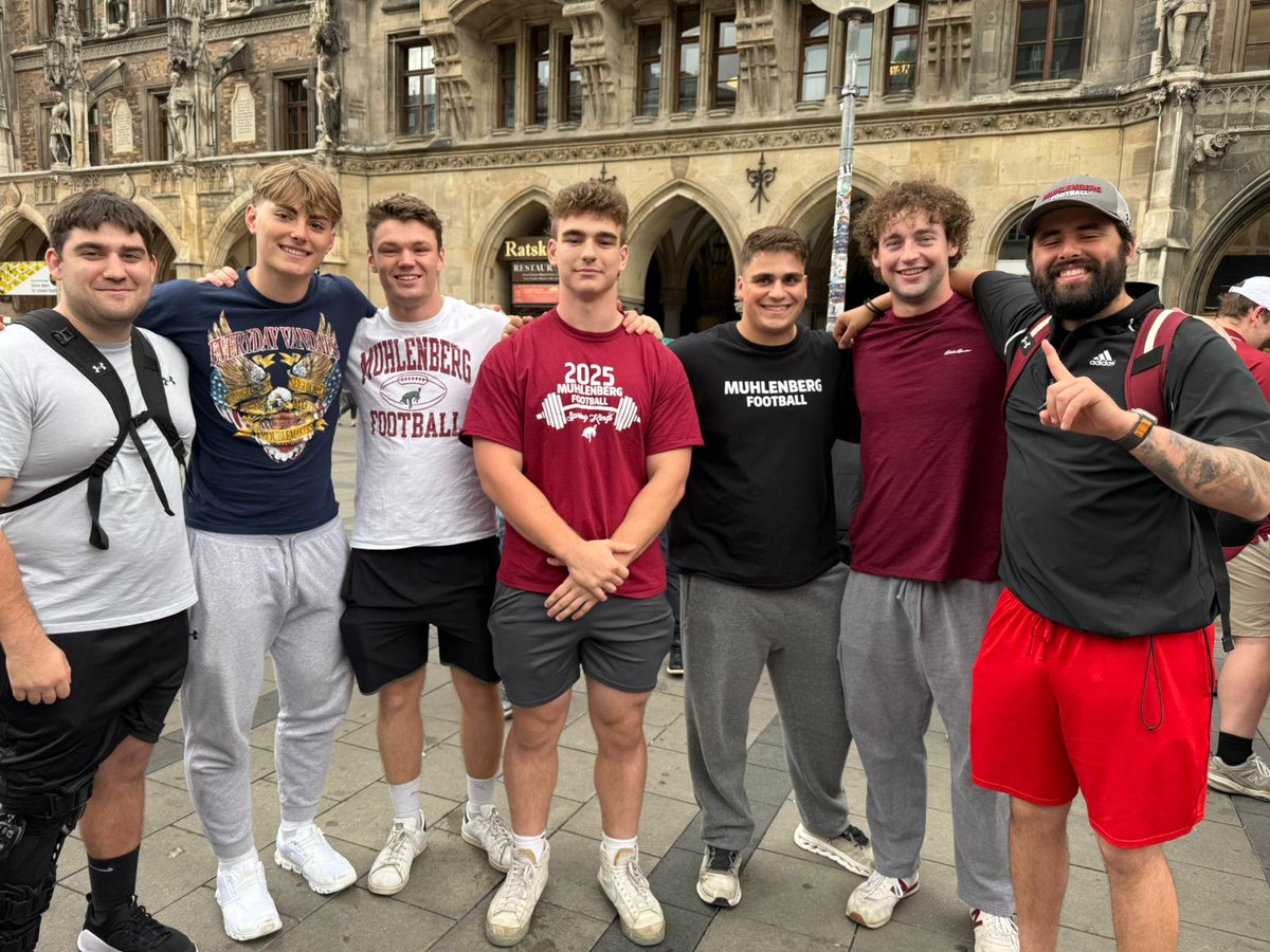 Muhlenberg Football tweet media
