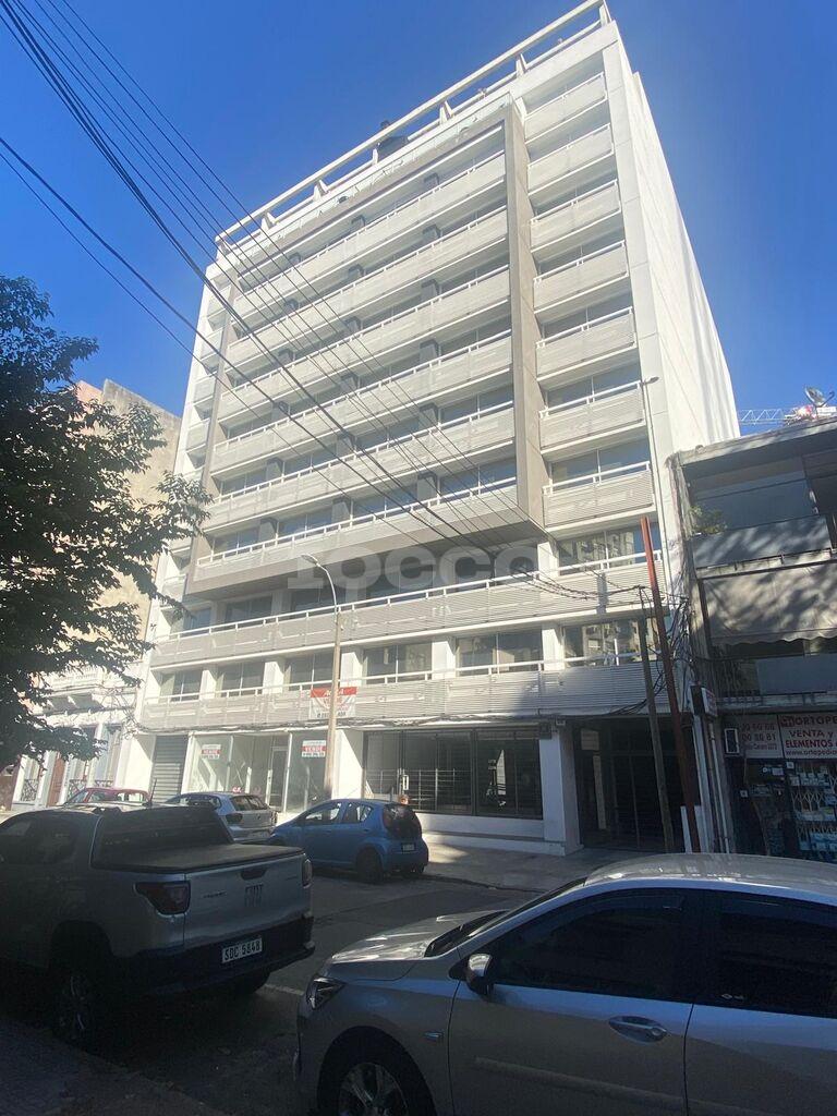 iocco1949's tweet photo. Remate Particular – Con Base -En U$S.

Edificio Canaro – Francisco Canaro 2251.

5 Apartamentos y 6 garages. En conjunto o por unidad.

Viernes 23/5  - 15:00 hs. en Rincón 408.

Más info: https://t.co/36aBqHGTSa

¡Consultanos! 📲 https://t.co/LWEmgFd8Ez