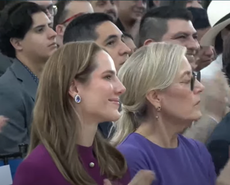 Gilead- Ecuador
La distopía parece cada vez más cercana! 
#ElCuentoDeLaCriada