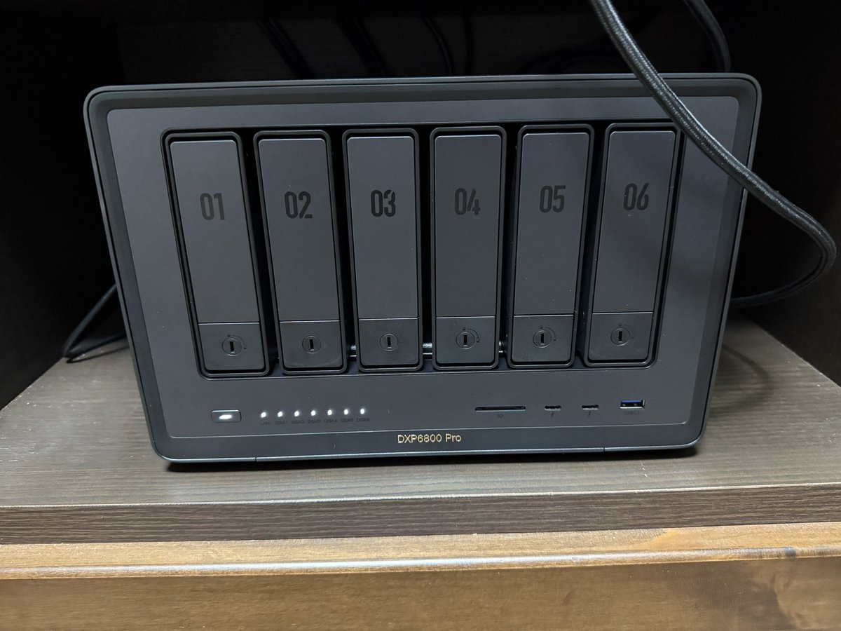 rapid0610's tweet image. NAS届きましたー
#UGREEN #NASync #DXP6800Pro