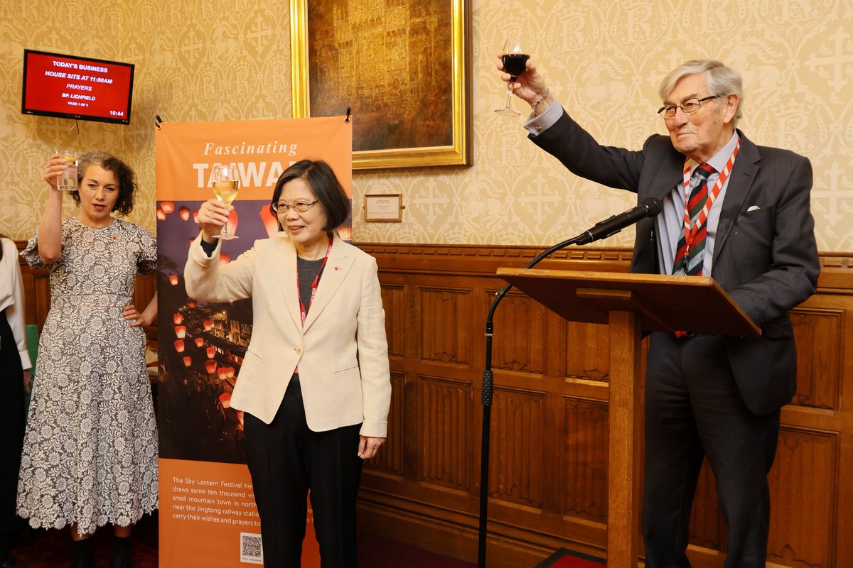 iingwen's tweet image. An honour to visit the House of Lords & meet with steadfast friends of #Taiwan from the British parliament. I'm so pleased to be in the #UK celebrating the partnership between our countries - a genuine expression of our shared democratic values.