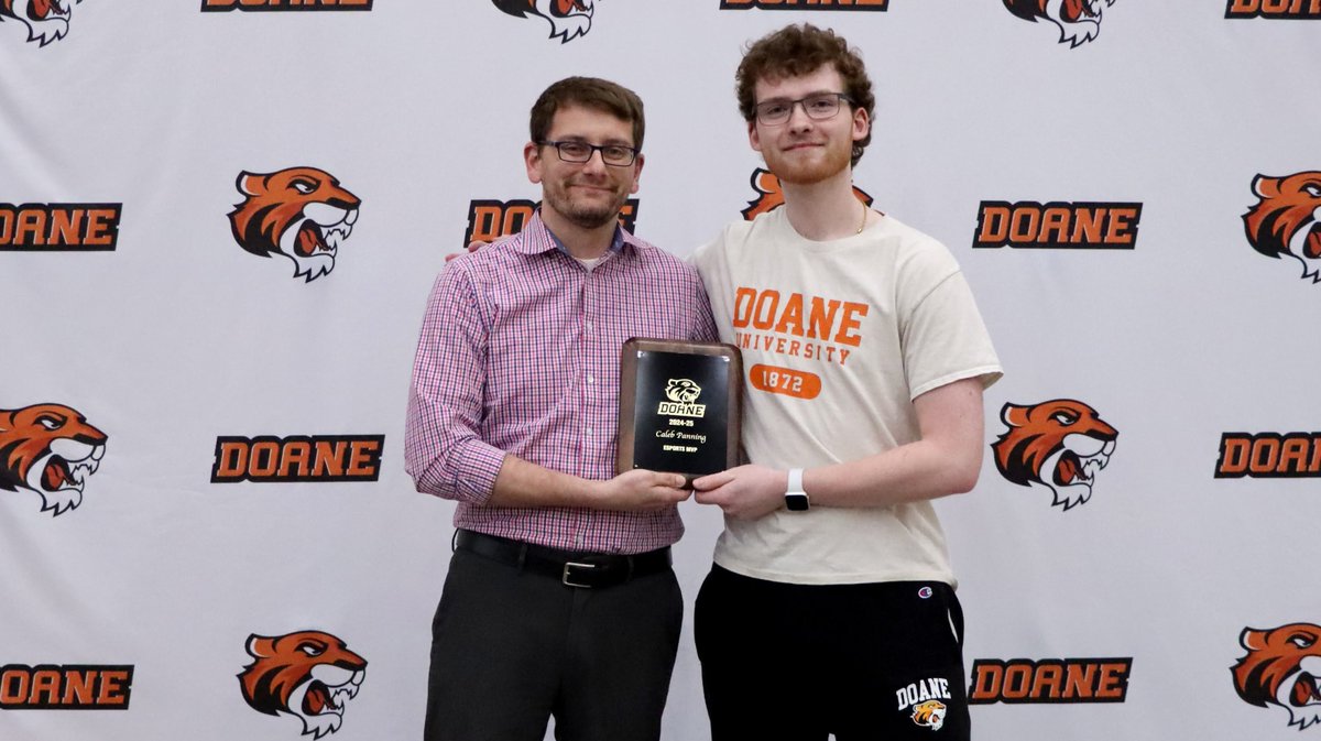 DoaneEsports tweet media