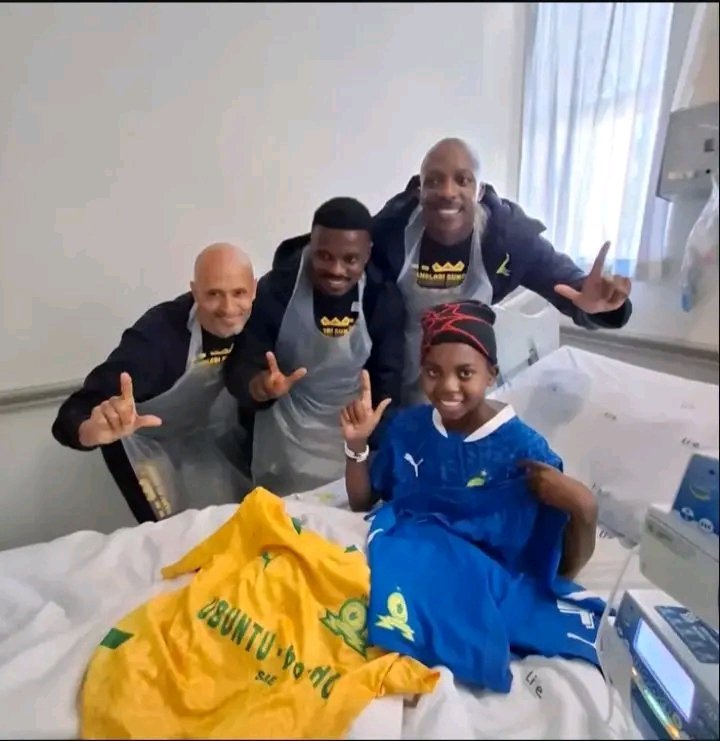 𝒴𝑒𝓁𝓁𝑜ℳ𝒶𝓃𝕏💛👆 tweet media
