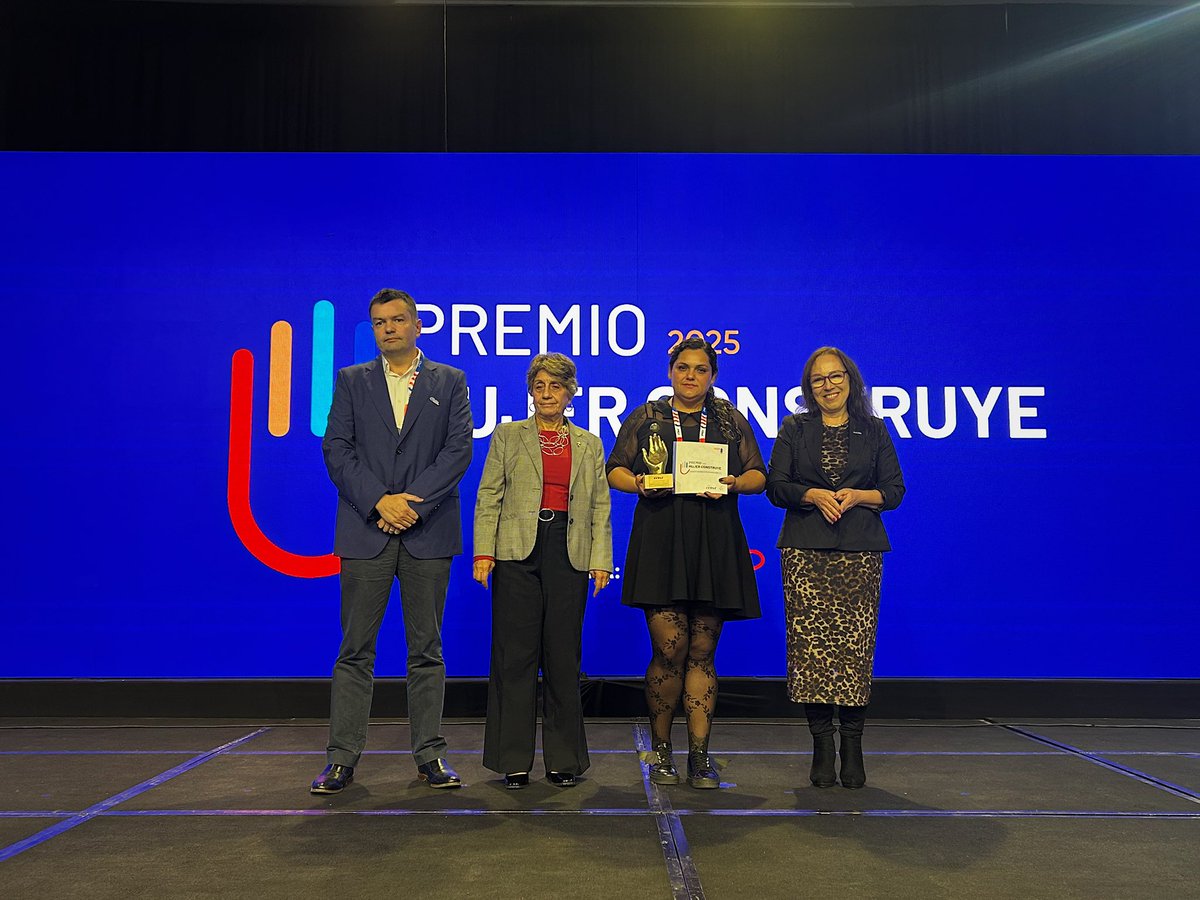 mop_chile's tweet image. 🔴 #AHORA | La ministra Jessica López junto a autoridades de @GobiernodeChile participan del Encuentro Anual de la Construcción de la @CChC_Chile