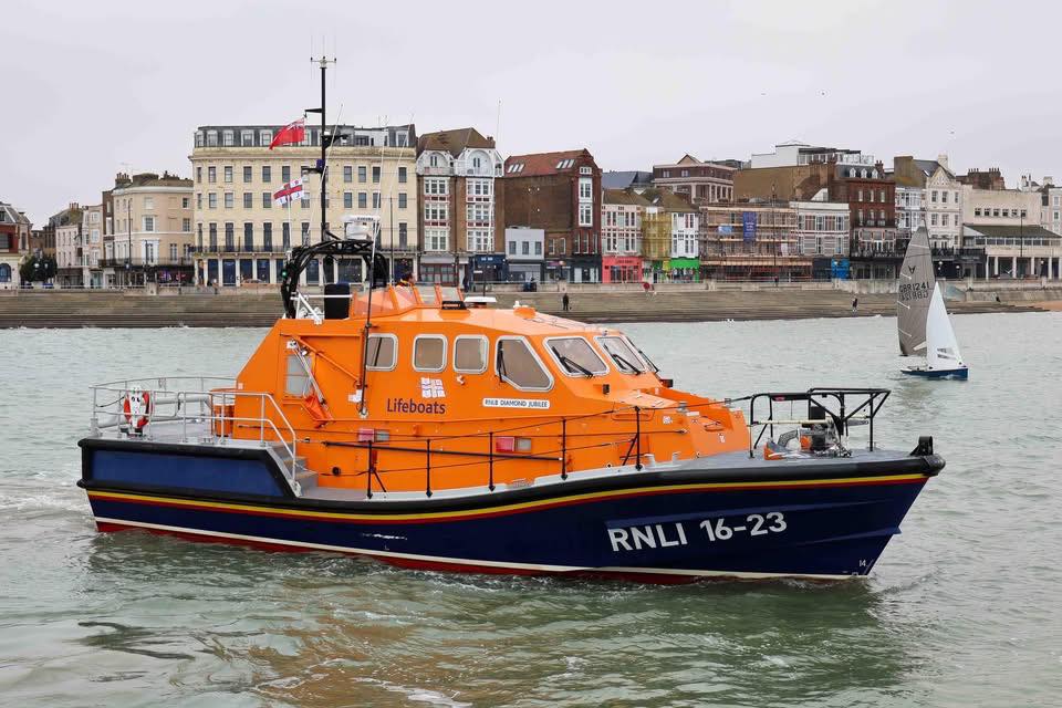 CommunityAd Ltd (@communityad) on Twitter photo A Dutch Steel Cruiser in distress was saved off Ramsgate early Wednesday. The single occupant, RNLI-trained himself, experienced rescue from the other side—by his own crew! Coping with major flooding, Ramsgate’s all-weather lifeboat acted fast. Well done <a href="/RamsgateRNLI/">Ramsgate Lifeboat</a> !
#RNLI A Dutch Steel Cruiser in distress was saved off Ramsgate early Wednesday. The single occupant, RNLI-trained himself, experienced rescue from the other side—by his own crew! Coping with major flooding, Ramsgate’s all-weather lifeboat acted fast. Well done <a href="/RamsgateRNLI/">Ramsgate Lifeboat</a> !
#RNLI