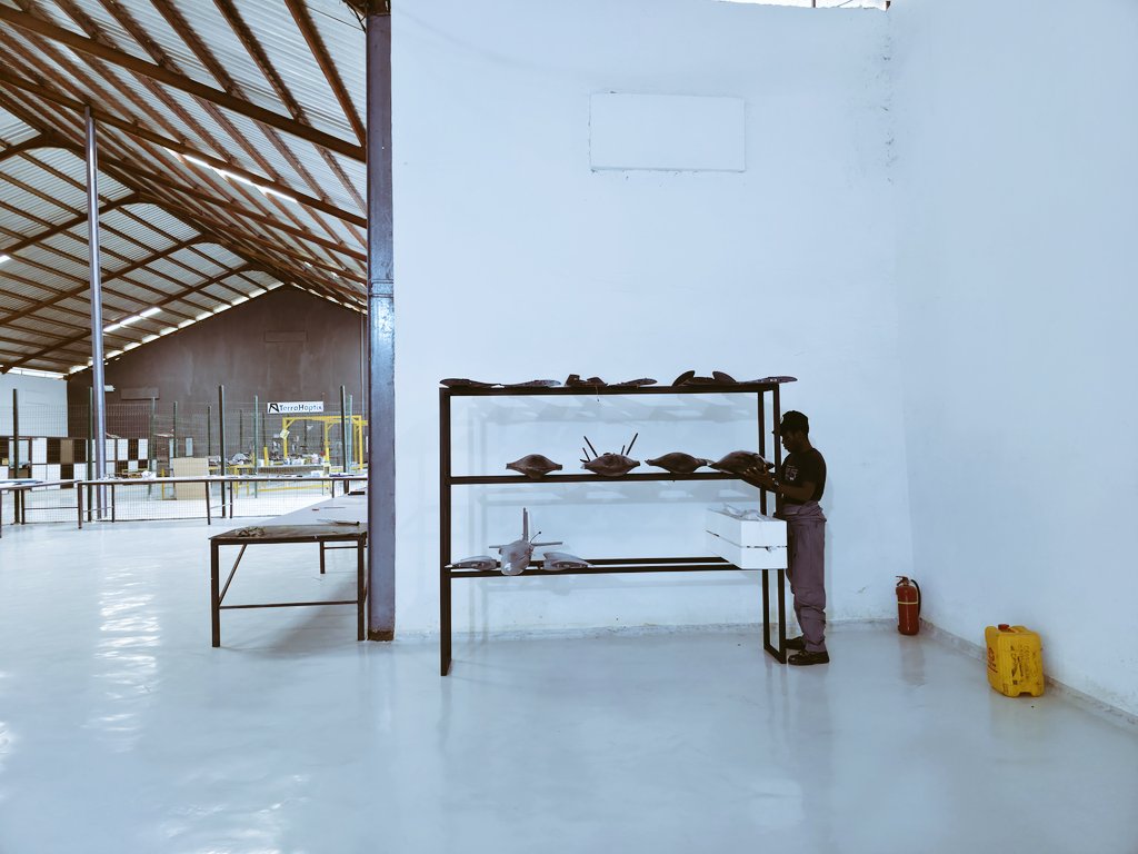 Fleet setup looking stunning 😌 

Making major upgrades to our flight control system as well range performance. 

Over the week we improved our operating temperature giving it a solid 35% increase in temperature handling  (both in cruise and in loiter)