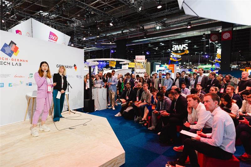VivaTech's tweet image. Join us at #VivaTech on the Startup-Germany/French-German Tech Lab & meet 100+ startups shaping the  future of #DataSolutions, #Sustainability, #CyberSecurity, #HealthTech, #FutureOfWork, #Industries5.0, #FinTech, & #Robotics. 
Let’s #FosterEuropeanSovereignty 🇩🇪🇫🇷