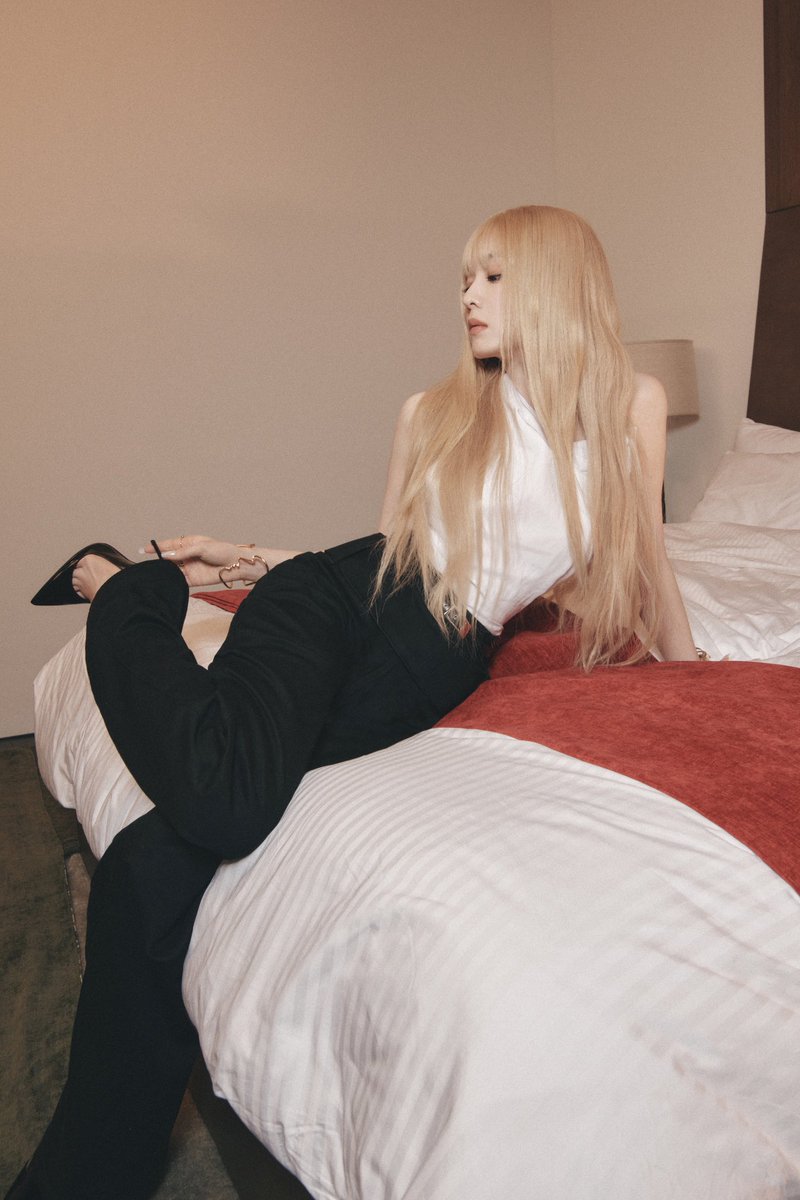 IRENE THAILAND 🐰 tweet media