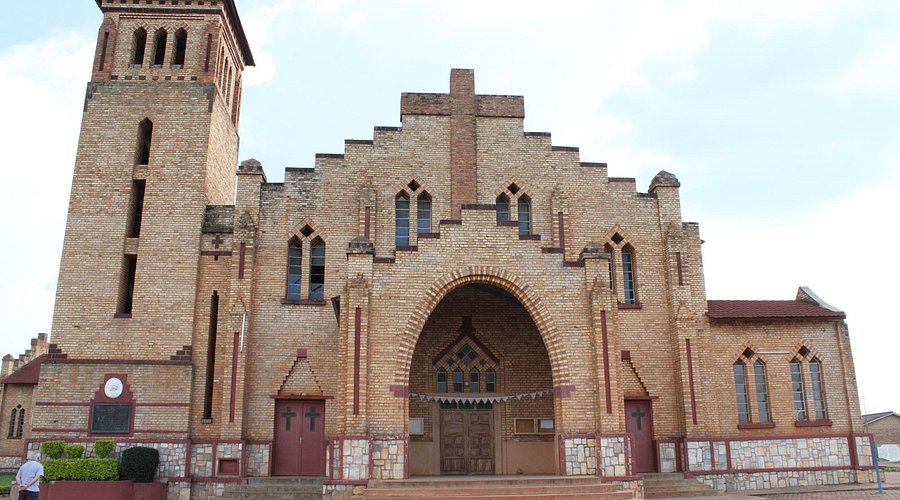 Sir. Uracyaryamye tweet media