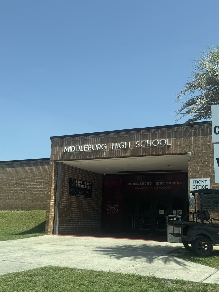 Jordan Heldreth (@coachheldreth) on Twitter photo Always a good time when I get to stop by <a href="/Horsepower904/">Middleburg Football</a> to talk with <a href="/coachwolfe16/">Ryan Wolfe</a> & <a href="/bhernyscoutguy/">Brian Herny</a> about their players at Middleburg! I appreciate ya’ll’s time!
<a href="/SEUFireFootball/">Southeastern Football</a>
#FuelTheFire 🔥 Always a good time when I get to stop by <a href="/Horsepower904/">Middleburg Football</a> to talk with <a href="/coachwolfe16/">Ryan Wolfe</a> & <a href="/bhernyscoutguy/">Brian Herny</a> about their players at Middleburg! I appreciate ya’ll’s time!
<a href="/SEUFireFootball/">Southeastern Football</a>
#FuelTheFire 🔥