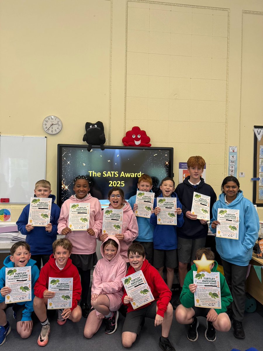 St Peter's Junior School tweet media