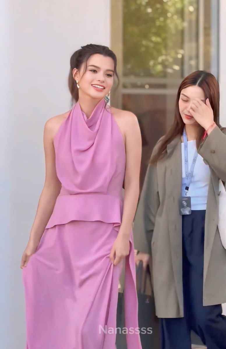 You’re so beautiful

<a href="/AngelssBecky/">Becky Armstrong</a> <a href="/LOrealParisTH/">L'Oréal Paris TH</a>

REBECCA WITH LOREAL IN CANNES
#LOrealxBeckyinCannes2025