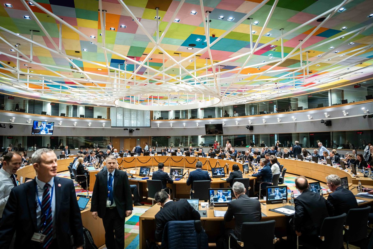 Hungary in the EU (@hungaryintheeu) on Twitter photo Recap of today’s #FAC Trade ⤵
💪 the <a href="/EU_Commission/">European Commission</a> must continue to negotiate with the US
✅ Hungary supports the EU's free trade negotiations; it is in our interest to trade smoothly and without obstacles
📝 FDI screening should remain a national competence Recap of today’s #FAC Trade ⤵
💪 the <a href="/EU_Commission/">European Commission</a> must continue to negotiate with the US
✅ Hungary supports the EU's free trade negotiations; it is in our interest to trade smoothly and without obstacles
📝 FDI screening should remain a national competence