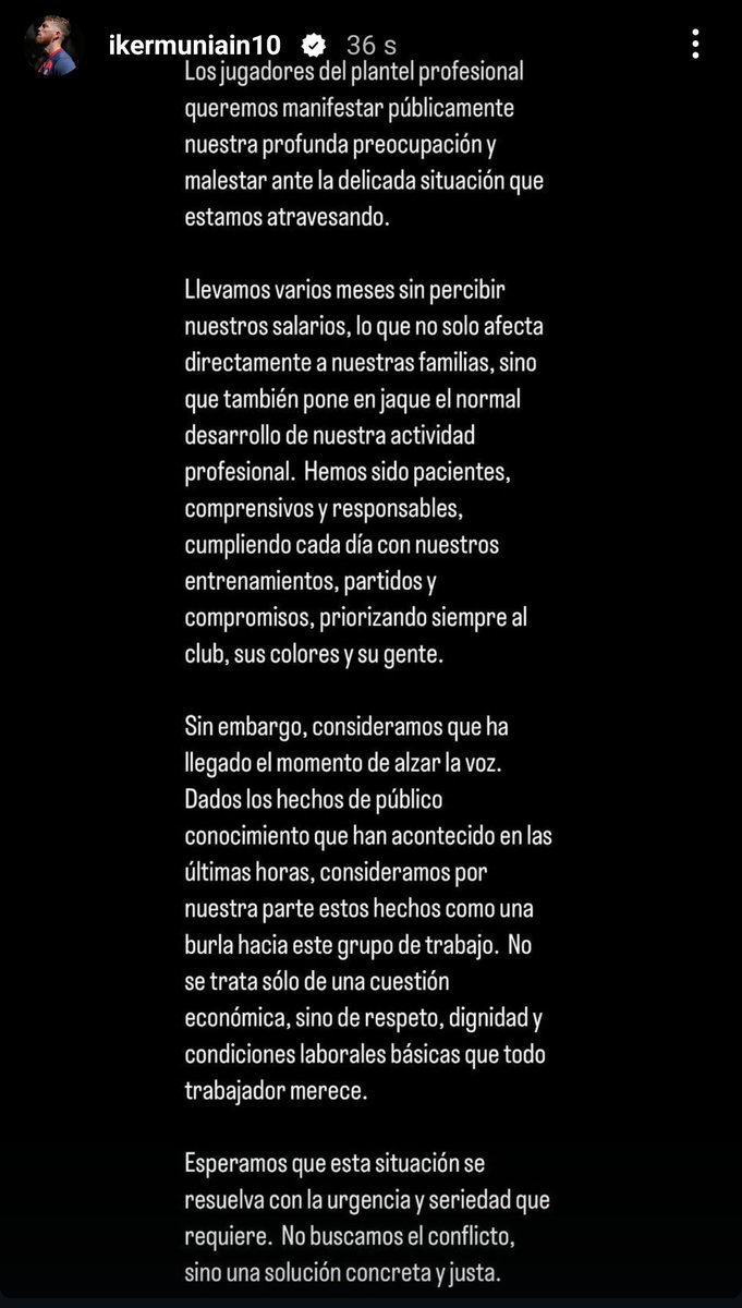 Y pensar que hay pelotudos que dicen que a los jugadores no les importan los hinchas por no querer presentarse a entrenar. NADIE TRABAJA SI NO LE PAGAN?!?!?!? <a href="/morettimarcelo/">Marcelo Moretti</a> te cansas de cagarte en el club, te olvidas q estas donde estas porque hubo otros q lo hicieron peor