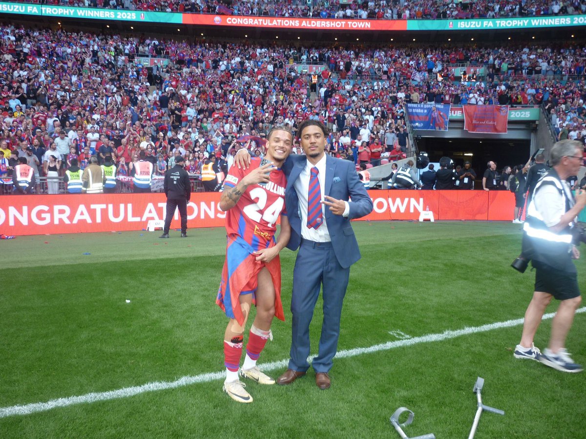 AcademyATFC's tweet image. Six academy graduates were part of the travelling squad for Sunday’s FA Trophy Final at Wembley Stadium, including players from our Sububran Football League winning team and current B- Team.
Maxwell Mullins, Keane Anderson, Ashley Akpan, Ollie Turner, George Milner- Smith, Zion…