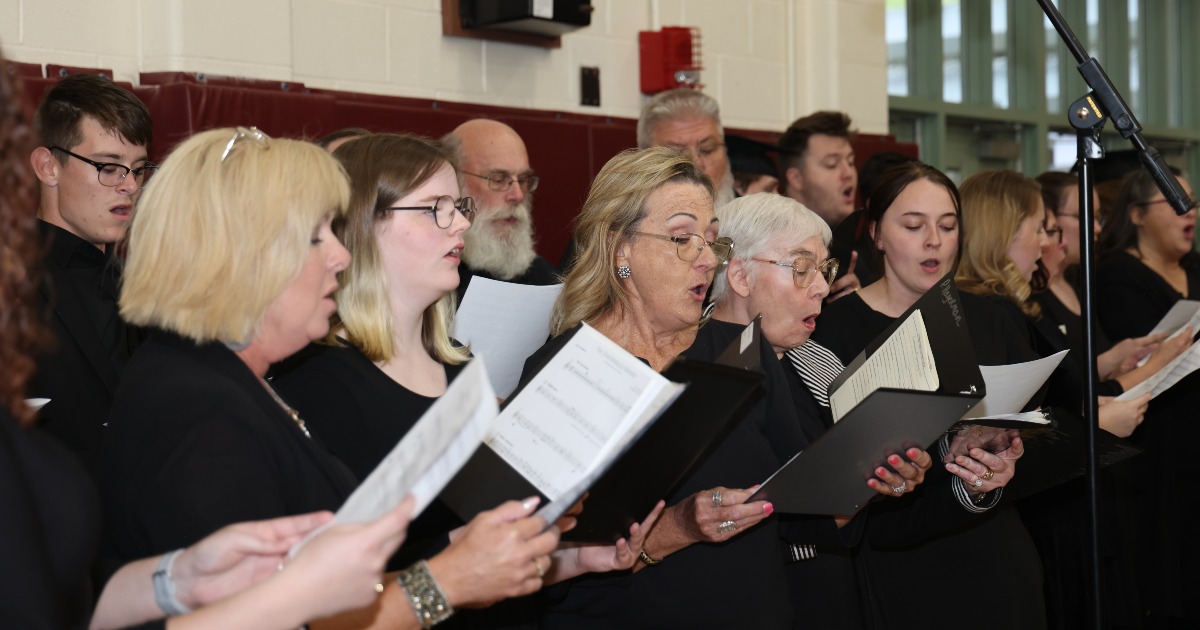 Southwest Virginia Community College (@swcc_tweets) on Twitter photo The Community Chorus is performing a concert on Monday, May 19 at 7:30pm.
๐ ๐๐๐ถ๐ฐ ๐ผ๐ณ ๐๐ต๐ฒ ๐๐ผ๐น๐ธ
Featuring Danny Boy, an Old Time Religion Medley, Poor Wayfaring Stranger with bluegrass accompaniment, and more!
Join us in the King Community Center at Southwest Virginia The Community Chorus is performing a concert on Monday, May 19 at 7:30pm.
๐ ๐๐๐ถ๐ฐ ๐ผ๐ณ ๐๐ต๐ฒ ๐๐ผ๐น๐ธ
Featuring Danny Boy, an Old Time Religion Medley, Poor Wayfaring Stranger with bluegrass accompaniment, and more!
Join us in the King Community Center at Southwest Virginia