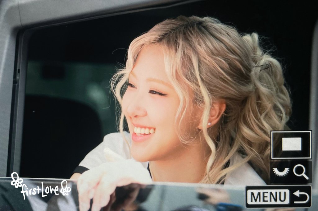 퍼스트러브 tweet media