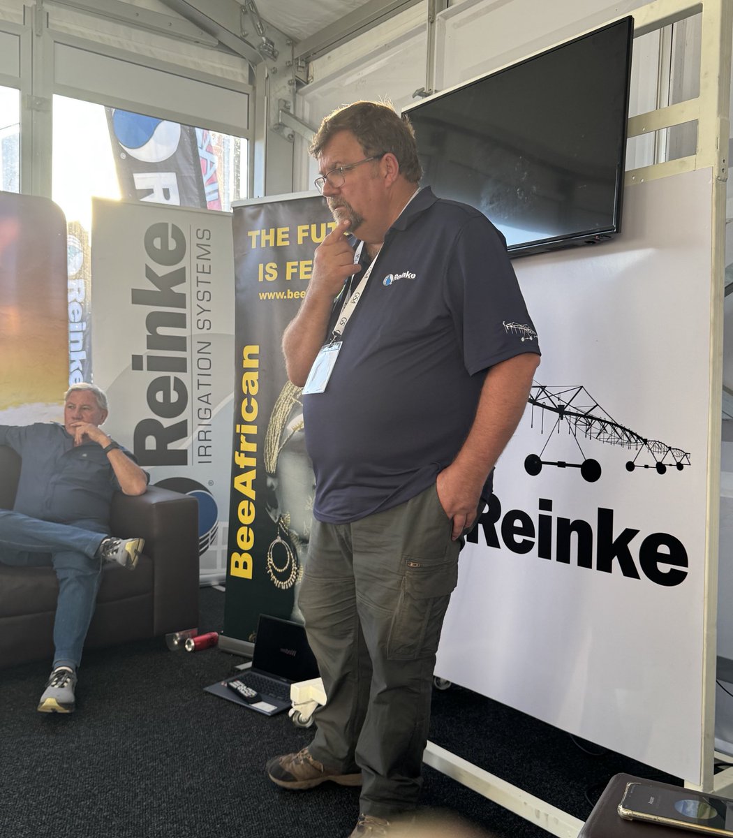 40 Dignitaries in our delegation to #nampo2025 ; Niger, Zimbabwe, Kenia on day 2. The livestock industry, trade and value chain development were under discussion. Today it's corridors, water infrastructure, cross border logistics, ports and trade finance