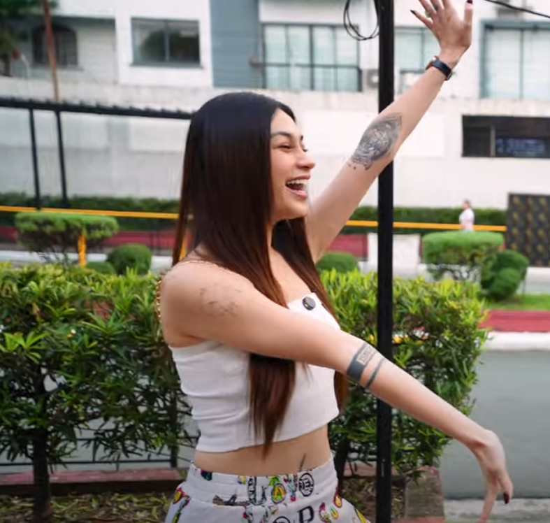 apaka ganda kahit anong angulo🤍

<a href="/ZeinabHarake11/">Zeinab Harake Parks</a> 
youtu.be/tSeCBb5ohS8?si…
youtu.be/tSeCBb5ohS8?si…