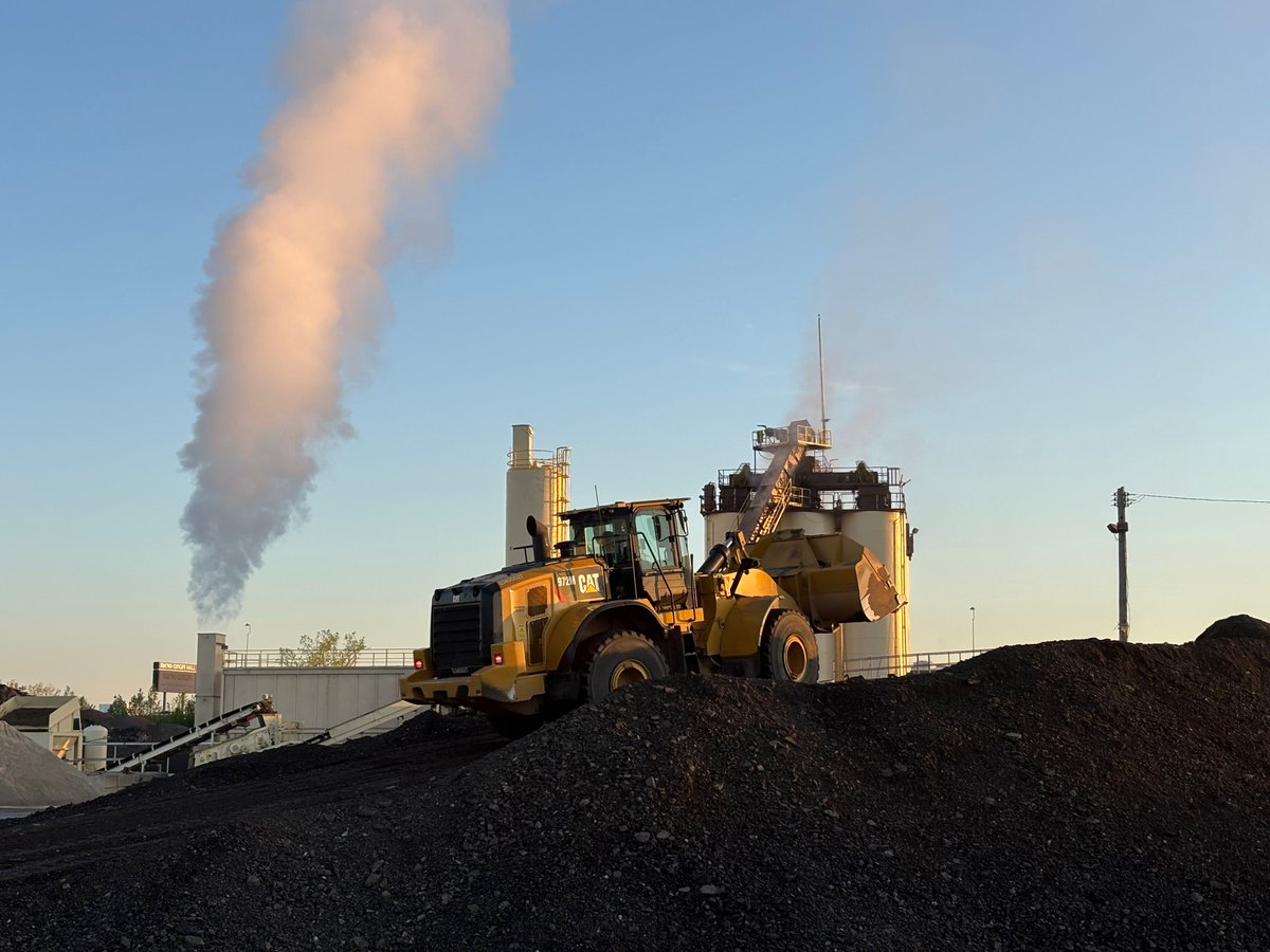 Happy Asphalt Day! 🚧 Asphalt is more than just a road surface—it's 100% recyclable and a key to sustainability. Our team uses reclaimed asphalt pavement (RAP) to reduce the need for new resources and emissions, creating a greener future. #AsphaltDay