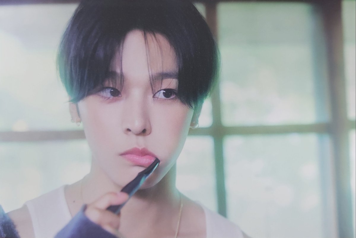 ONE SUMMER WISH
위시 전시회 엠디 #시온 #리쿠

엽서 A B 스캔