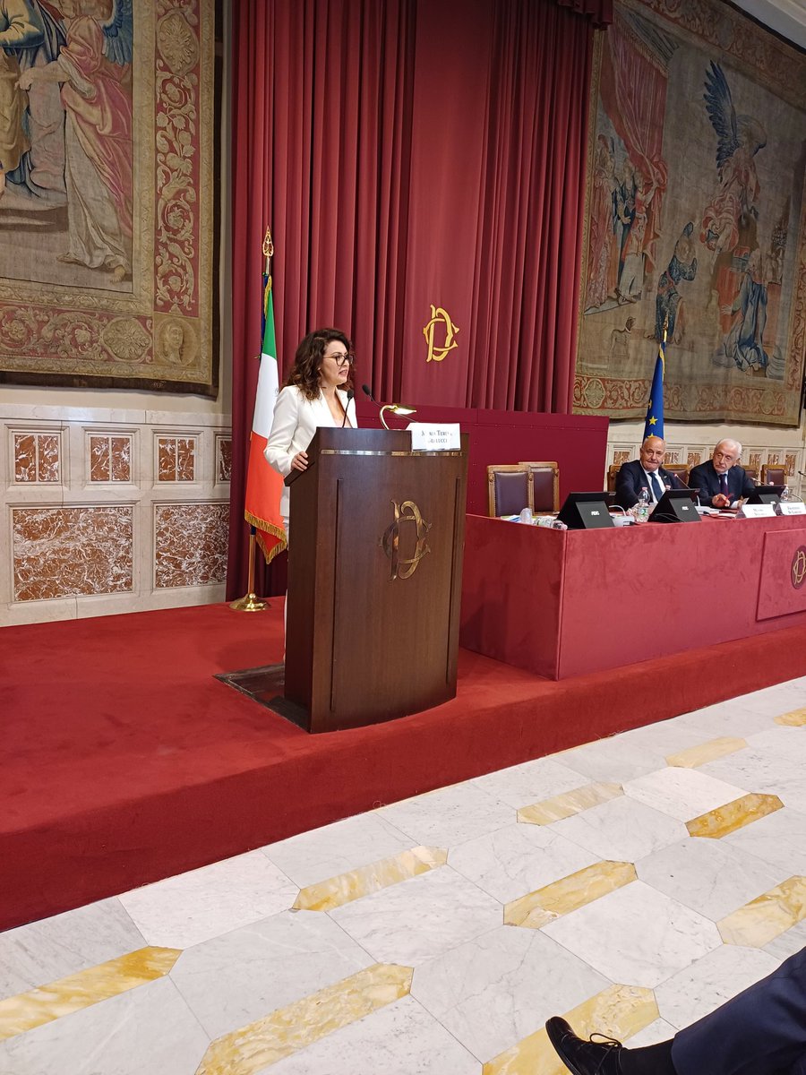 F.A.V.O. (@favo_it) on Twitter photo M. Bellucci (<a href="/MinLavoro/">Ministero Lavoro</a>):"Ringrazio le associazioni federate a FAVO, per il lavoro che svolgono ogni giorno a supporto dei malati. Ma anche per questo Rapporto, che documenta in modo puntuale il lavoro che resta ancora da fare, e che richiama le istituzioni alla responsabilità." M. Bellucci (<a href="/MinLavoro/">Ministero Lavoro</a>):"Ringrazio le associazioni federate a FAVO, per il lavoro che svolgono ogni giorno a supporto dei malati. Ma anche per questo Rapporto, che documenta in modo puntuale il lavoro che resta ancora da fare, e che richiama le istituzioni alla responsabilità."