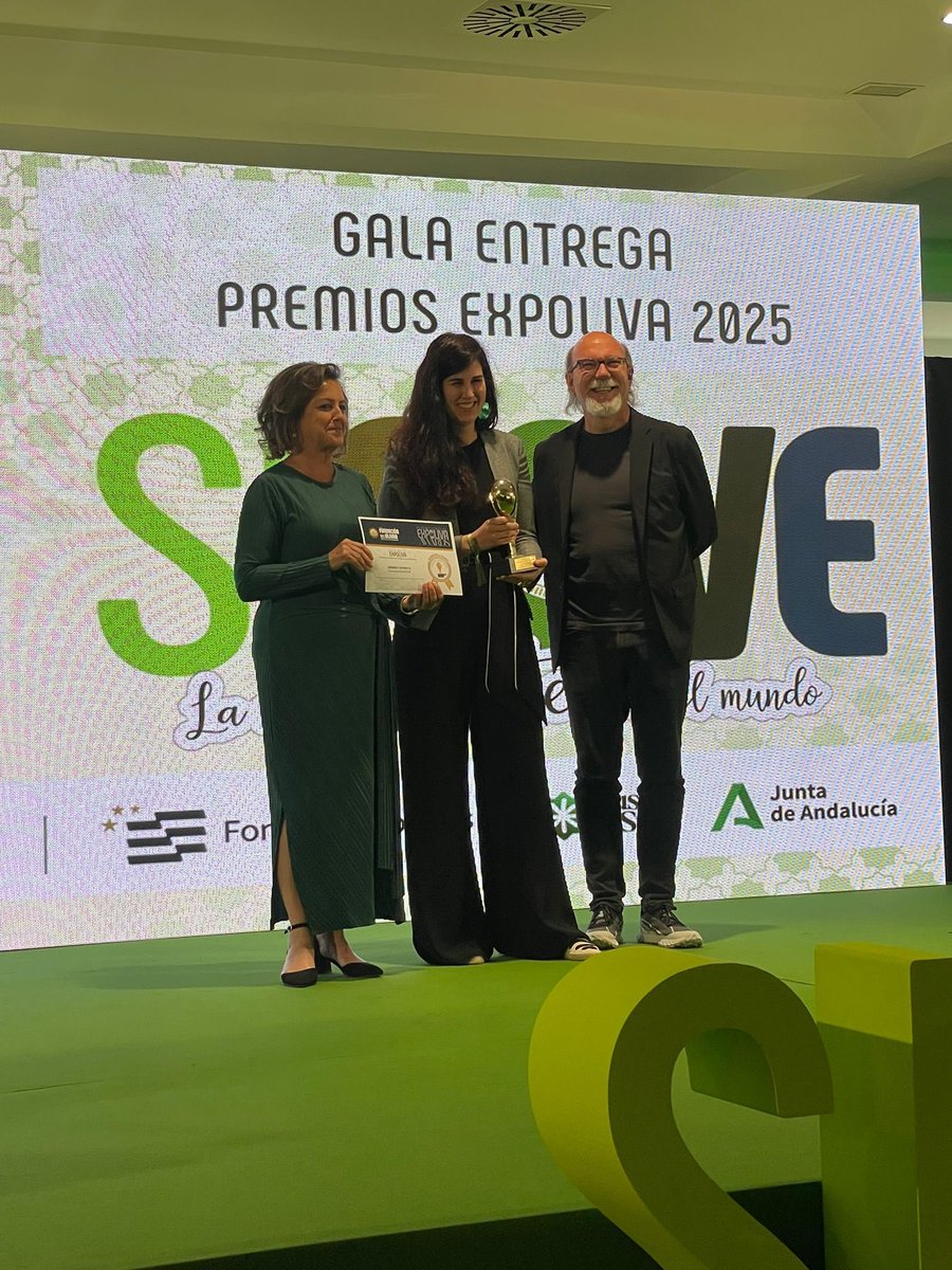 ¡Premio Toni Segarra a la Comunicación para la Guía EVOOLEUM! En <a href="/ExpolivaOficial/">Expoliva 2025</a>
