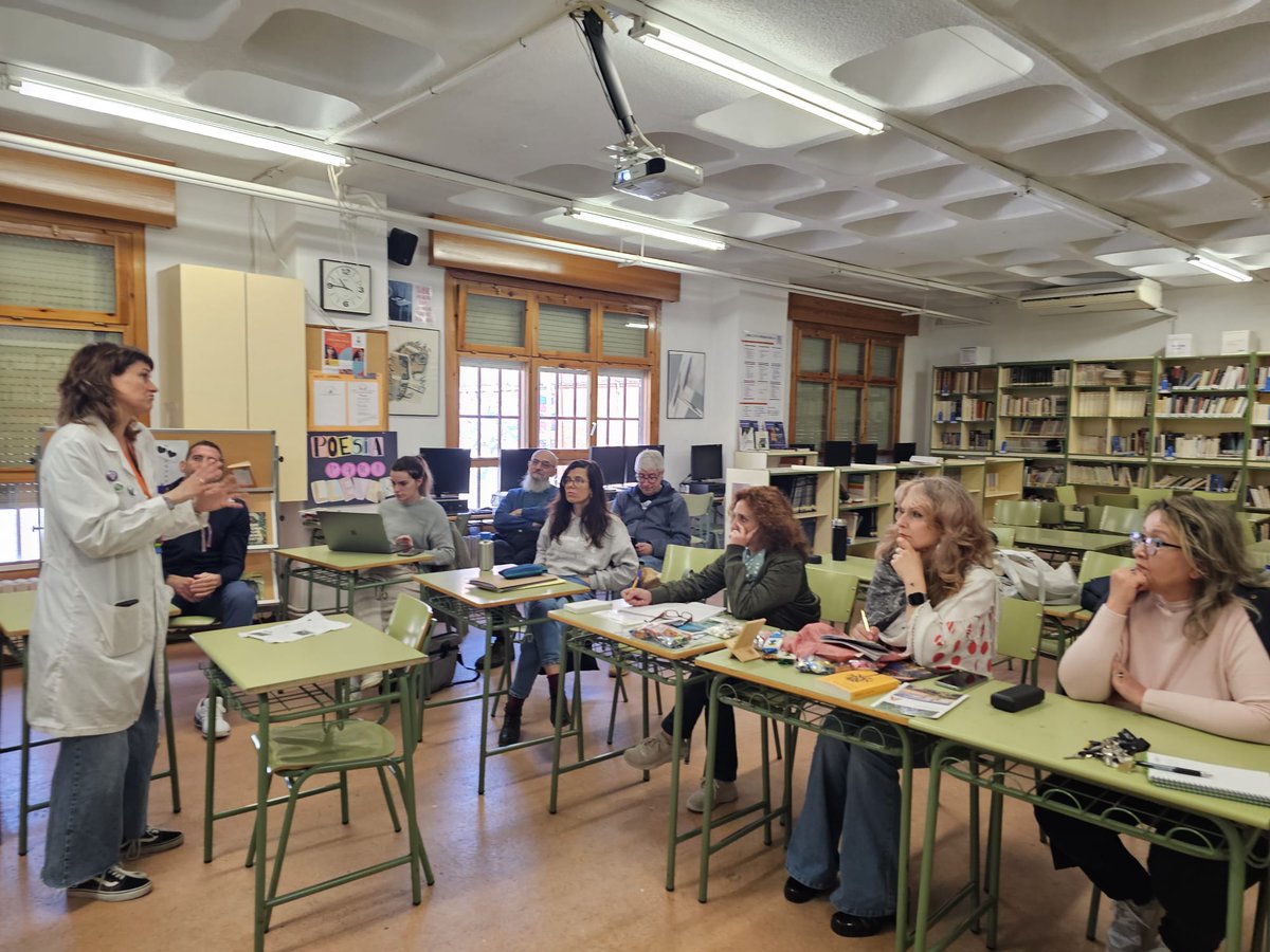 IES El Portillo tweet media