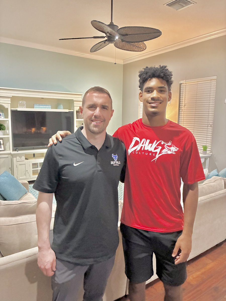 Macaiden Brown #3 (@macaidenbrown) on Twitter photo Appreciate the home visit <a href="/UBFootball/">UB Football</a> . Great having Coach Dougherty over to meet my family.
#UBhornsUP
<a href="/Pete_Lembo/">Pete Lembo</a>
<a href="/CoachBDoc/">Brian Dougherty</a>
<a href="/Coach_JoeBowen/">Joe Bowen</a>
<a href="/Biggame_24/">Coach Caleb Haynes</a>
<a href="/Mooney_FB/">Cardinal Mooney Football</a> Appreciate the home visit <a href="/UBFootball/">UB Football</a> . Great having Coach Dougherty over to meet my family.
#UBhornsUP
<a href="/Pete_Lembo/">Pete Lembo</a>
<a href="/CoachBDoc/">Brian Dougherty</a>
<a href="/Coach_JoeBowen/">Joe Bowen</a>
<a href="/Biggame_24/">Coach Caleb Haynes</a>
<a href="/Mooney_FB/">Cardinal Mooney Football</a>
