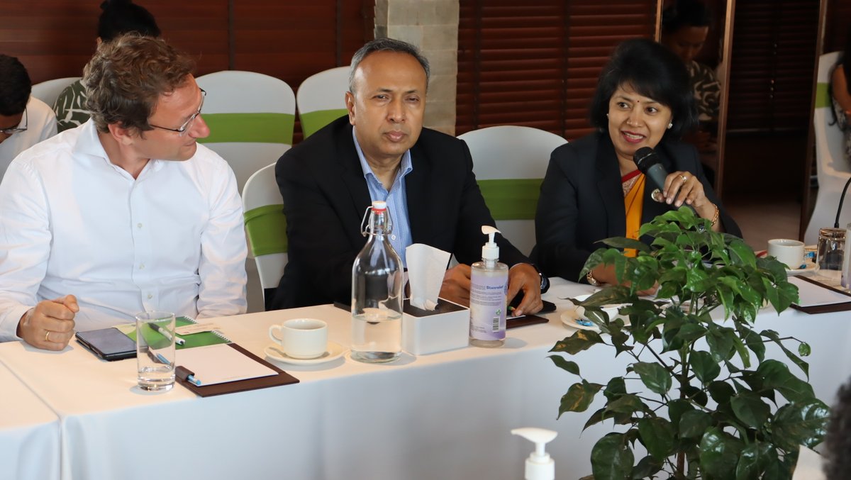 In the pre-eve of 🏔️💬Sagarmatha Sambaad, national and international experts and practitioners from Nepal, India, Bhutan, Tuvalu, the Netherlands engaged in extensive dialogue on Just Transition. <a href="/prcnepal/">Prakriti Resources Centre</a>  thanks all experts who participated in the dialogue.