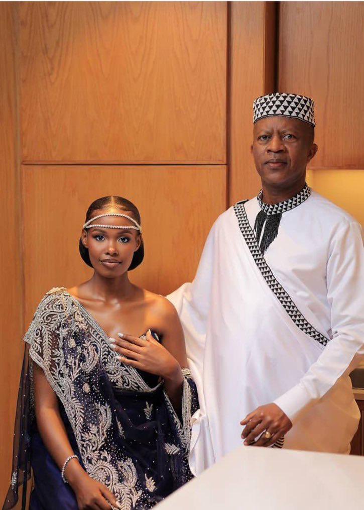 PulseUganda's tweet image. Meet Sheilah Gashumba’s stepmother, Patience Mutoni Malaika Gashumba

#PulseUpdateMe