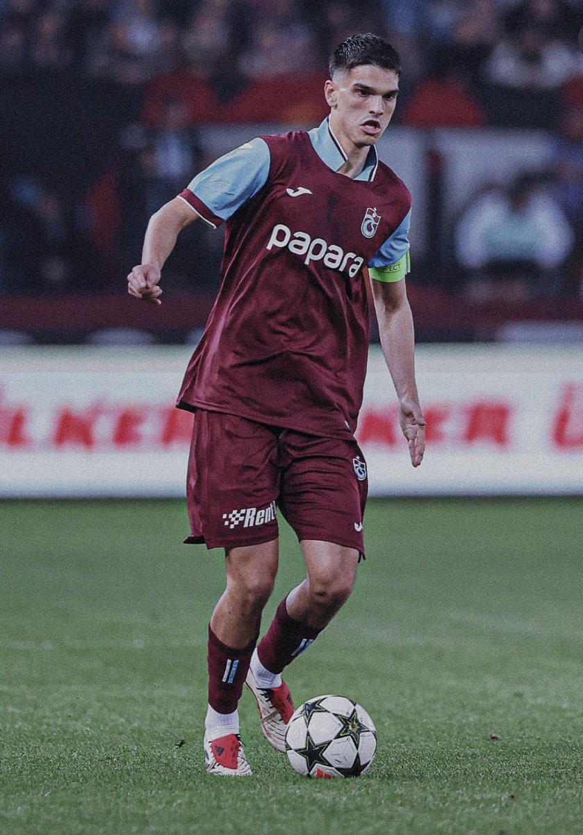 Mustafa Mir Çolakoğlu: “Trabzonspor’un Avrupa’ya gidemediği sezon için transfer yapmasına gerek yok. U-19’dan Salih Malkoçoğlu’nu, Arda Öztürk’ü, Bora Başkan’ı, Onuralp Çakıroğlu ve Ekrem Terzi gibi isimleri A takıma dahil etmeli. Altyapı aktif olarak kullanılmadığı sürece