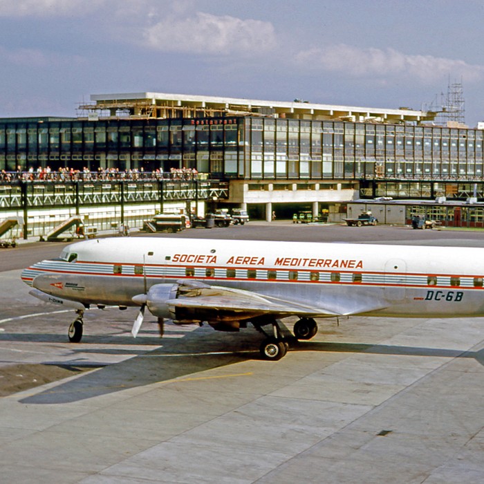 Bloc Gatwick. (@blochotellgw) on Twitter photo The main passenger terminal at <a href="/Gatwick_Airport/">London Gatwick LGW</a> in 1964. ๐ธ
A Douglas DC-6 from Societร Aerea Mediterranea (SAM), an Italian cargo and passenger airline. โ๏ธ๐ฎ๐น
#ThrowbackThursday The main passenger terminal at <a href="/Gatwick_Airport/">London Gatwick LGW</a> in 1964. ๐ธ
A Douglas DC-6 from Societร Aerea Mediterranea (SAM), an Italian cargo and passenger airline. โ๏ธ๐ฎ๐น
#ThrowbackThursday