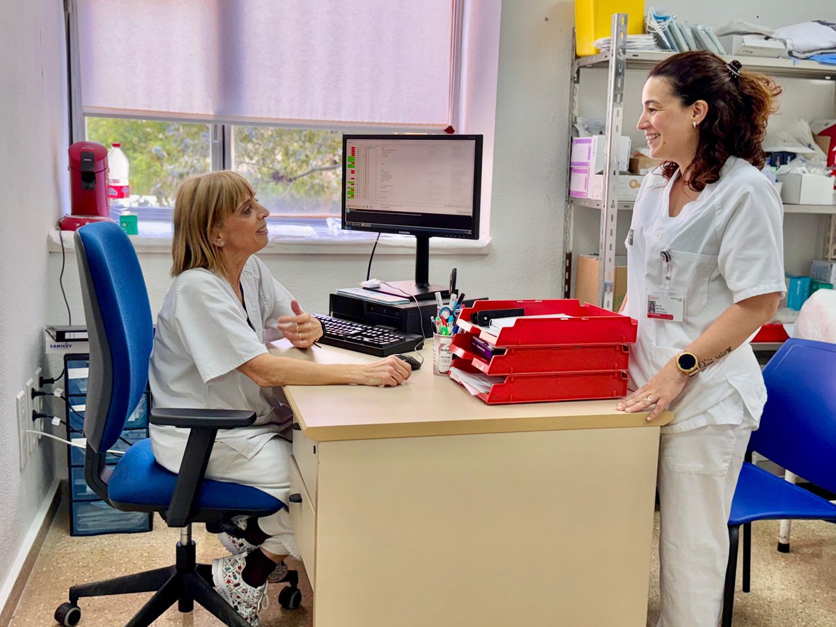 GVADrPeset's tweet photo. ℹ️👉🏻En la setmana que hem celebrat el #diainternacionaldelainfermera vos presentem la figura de la Infermera Referent de Nutrició Clínica de @GVADrPeset, que ha sigut clau per a millorar l'atenció i qualitat de vida de les persones amb disfàgia, gastrostomies i nutrició enteral. https://t.co/Qo0o3wMqRN
