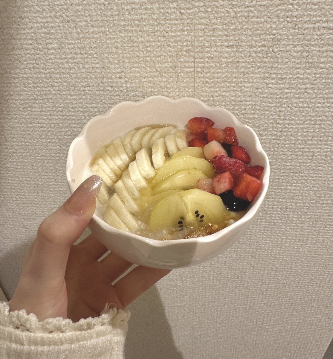 yururi_flower's tweet photo. 5/15 一日の食事
頑張った分誰よりも可愛くなれる、我慢我慢 https://t.co/xgOIunCeYW