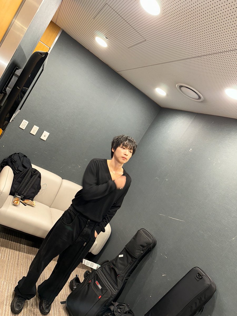 jeongsewoon_twt's tweet photo. goodbye! @ 250515 Mcountdown https://t.co/vciPL8Zw4X
