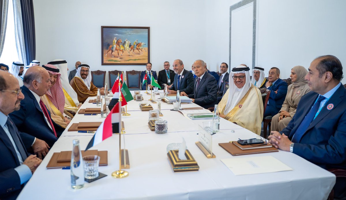 bahdiplomatic's tweet image. وزير الخارجية يترأس اجتماع هيئة متابعة تنفيذ القرارات والالتزامات على المستوى الوزاري التابعة لجامعة الدول العربية

bit.ly/4kmfuuW