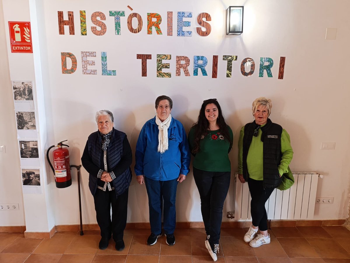 🎨🎨 El pròxim dissabte 17 de maig a les 11h s'inaugura l'exposició d'Ana Escrig 'Històries del territori' a l'Oficina de Turisme

🔎 L'alumnat de l'escoleta de gent gran ha ajudat amb la creació del títol 🤩

📍 L'exposició es podrà visitar de dijous a diumenge de 10h a 14h