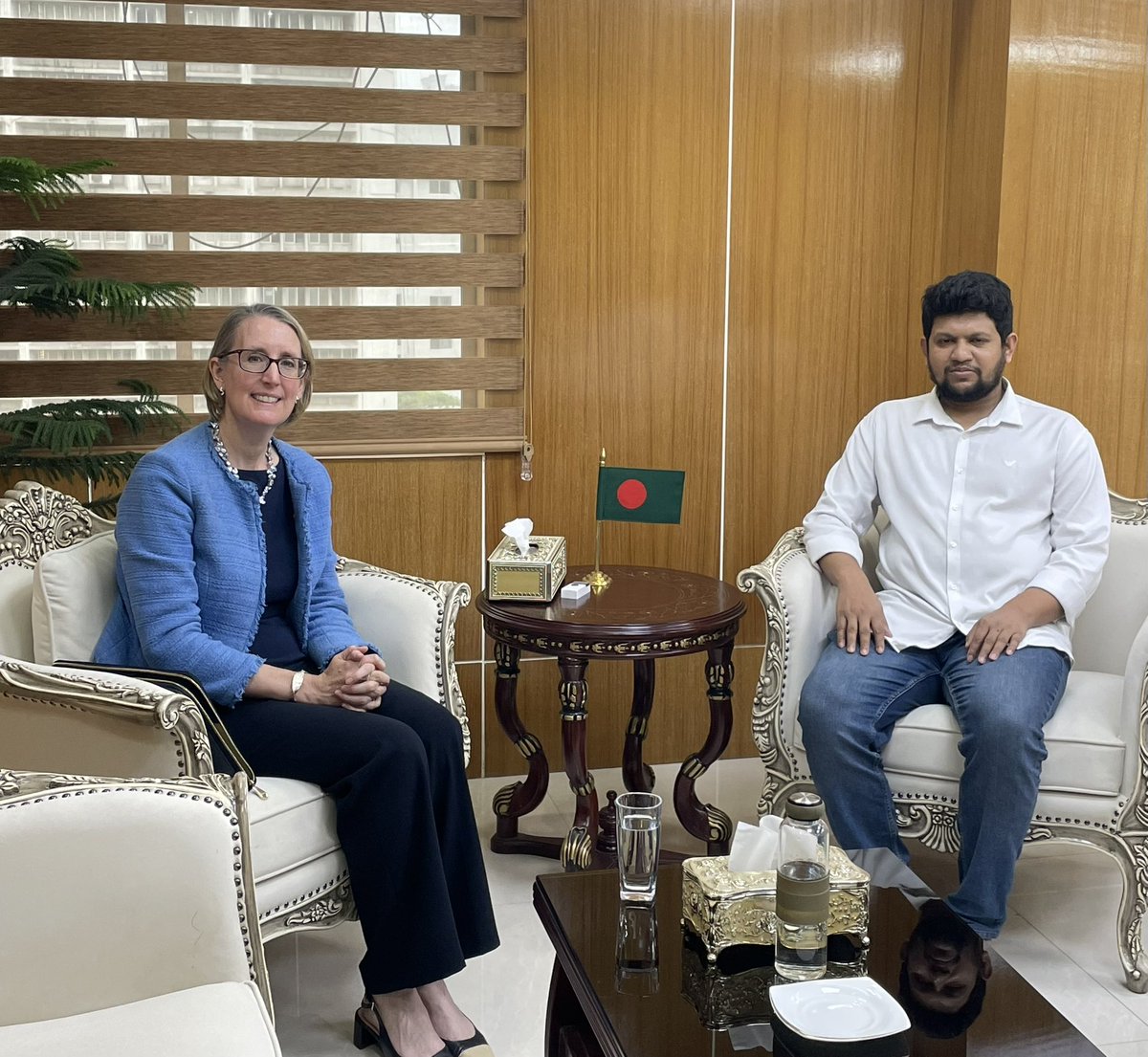 I had a productive meeting with Hon. Adviser Mahfuj Alam today. 

He updated me on his priorities, including plans for media reforms and developing a Journalist Protection Ordinance. 

We also discussed wider opportunities for 🇬🇧 🇧🇩 collaboration.
