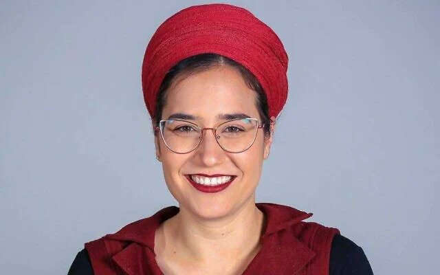 We share the tragic news that Mrs. Tzeela Gez was killed in a terrorist attack last night while en route to the hospital to give birth. Her newborn child (Tinok ben Tzeela) is in serious but stable condition as is her husband, LCM @weaaretouro alumnus, R’ Hananel Gez.
