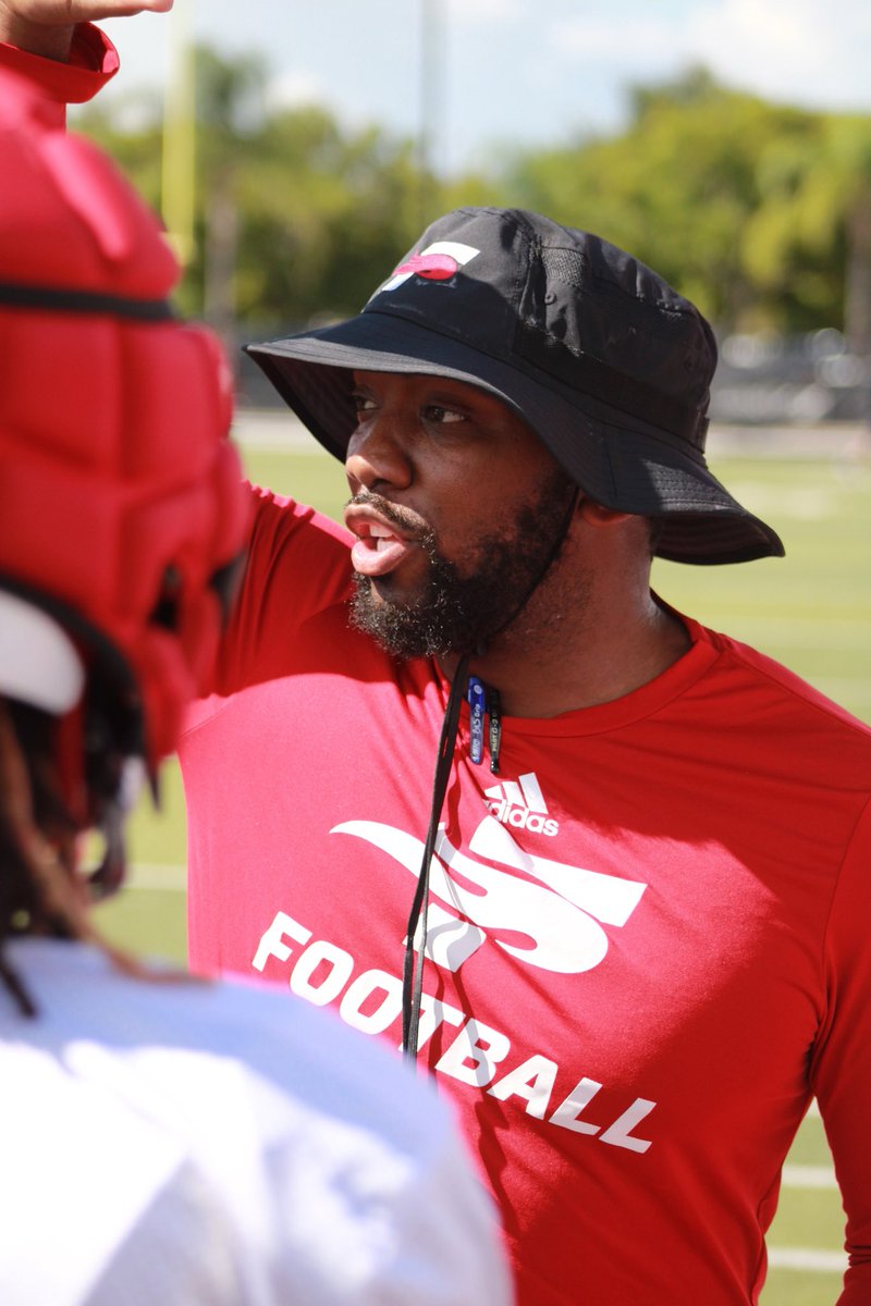 Khalil Pope, MSM (@coachkhalilp) on Twitter photo DAY 4 ON THE ROAD ‼️
ORANGE 🍊 COUNTY 📍 AGAIN
<a href="/SEUFireFootball/">Southeastern Football</a> LET’S GO 👏🏽
#FuelTheFire 🔥 DAY 4 ON THE ROAD ‼️
ORANGE 🍊 COUNTY 📍 AGAIN
<a href="/SEUFireFootball/">Southeastern Football</a> LET’S GO 👏🏽
#FuelTheFire 🔥