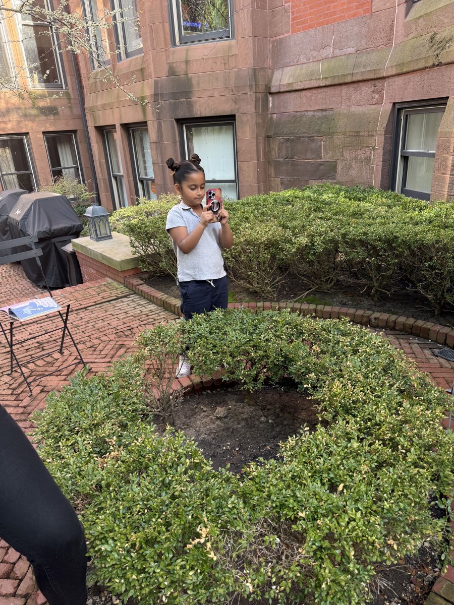 Here are behind the scenes pictures of us in the garden filming with NDIGO interns. It was a beautiful day and great production. 

#bts #onset #mediaproduction #chicago #inthegarden