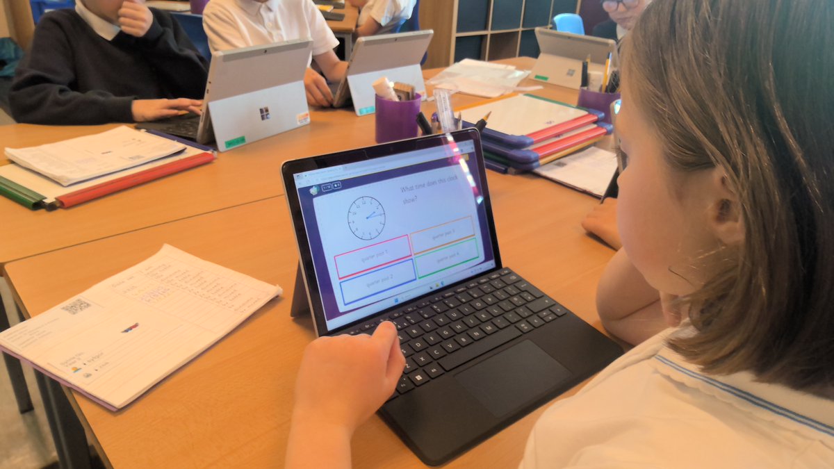 michael_primary's tweet image. Lots of fun on the computers this morning with @Mathsshed testing our knowledge of telling the time in Y2. @STOC_CAT #stmicmaths #stmiccomputing