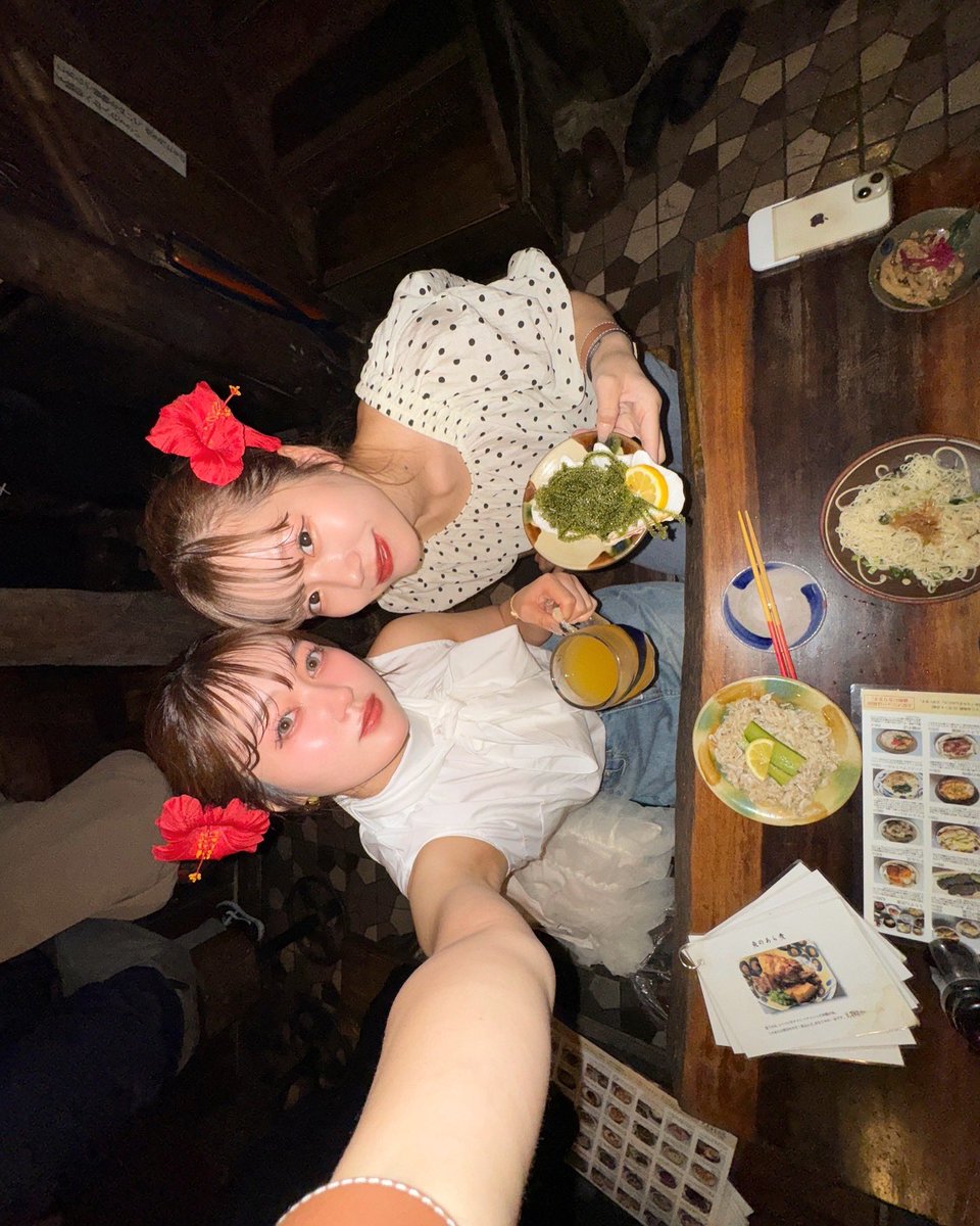 hono_21_'s tweet photo. Xでバズった写真の撮り方🤳
外カメラ×0.5だよ~！個人的にはフラッシュ焚くとめちゃ盛れる＾＾ https://t.co/fqnq6kFQxo