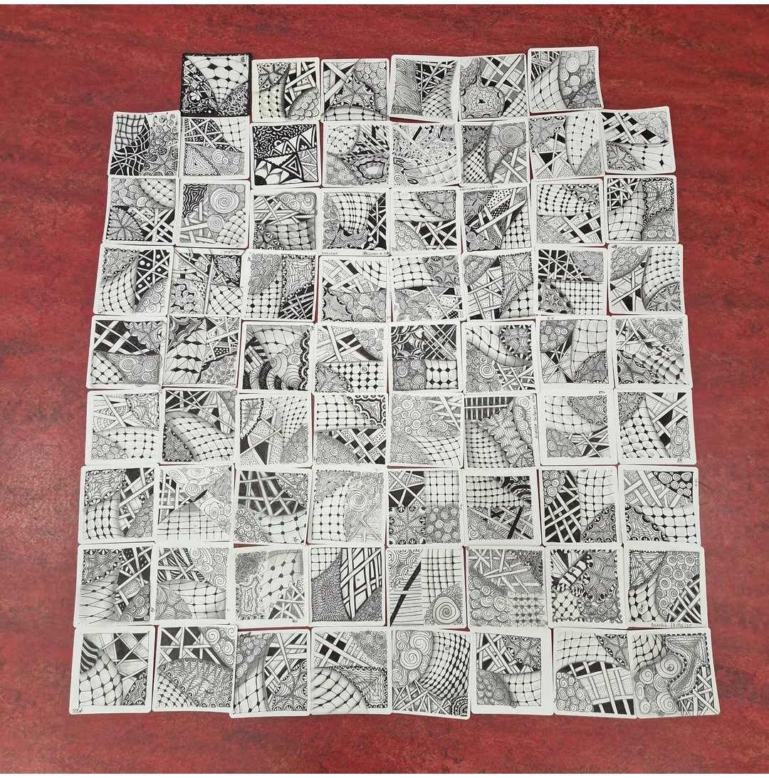 Trabajos realizados por los alumnos de la asignatura de Psiquiatría y Salud Mental en el "Seminario de zentangle" impartido en la <a href="/urjc/">URJC</a> 
#zentangle
#enfermeria
#mentalhealth