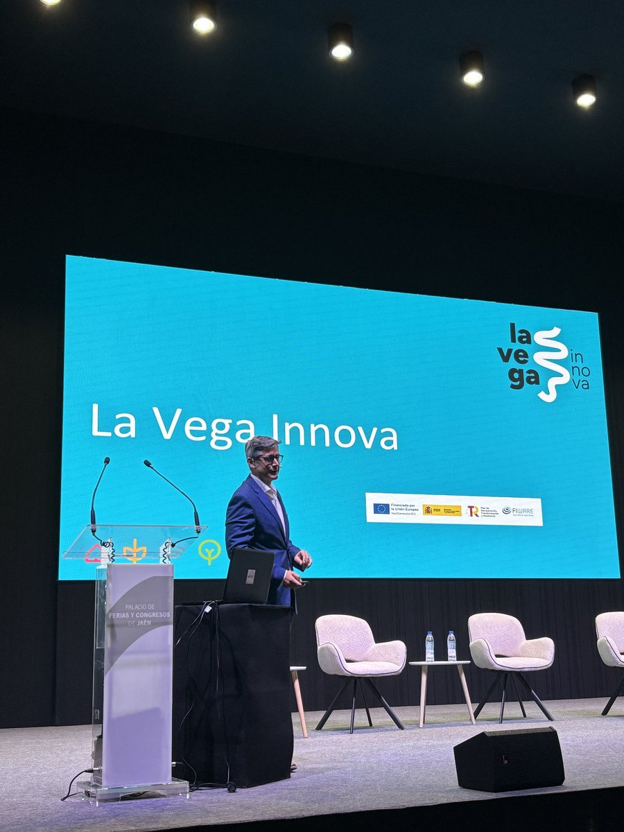 La Vega Innova (@lavegainnova) on Twitter photo Hemos tenido la ocasión de presentar #LaVegaInnova en #Expoliva2025, el evento de referencia de la industria oleícola, y dar a conocer nuestras iniciativas para impulsar la innovación #AgriFoodTech
Os esperamos en el stand de <a href="/BalamAgri/">BALAM | Agriculture</a>
📍 Pabellón CAJA RURAL | Stand B-5 Hemos tenido la ocasión de presentar #LaVegaInnova en #Expoliva2025, el evento de referencia de la industria oleícola, y dar a conocer nuestras iniciativas para impulsar la innovación #AgriFoodTech
Os esperamos en el stand de <a href="/BalamAgri/">BALAM | Agriculture</a>
📍 Pabellón CAJA RURAL | Stand B-5